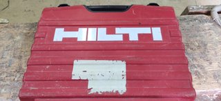 Nivel Láser Hilti PMC 46 con Trípode y Soportes