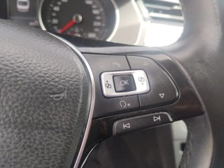 Volkswagen Passat DIESEL 140C.V.