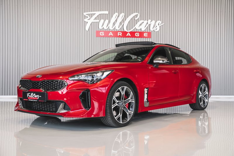 KIA Stinger 3.3 TGDi 370CV GT AWD - foto 1