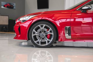 KIA Stinger 3.3 TGDi 370CV GT AWD