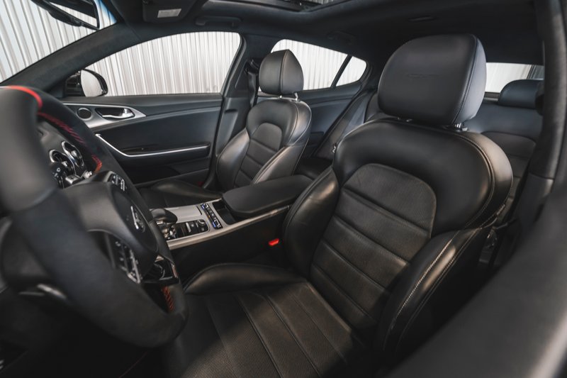 Kia Stinger 2017, foto 21