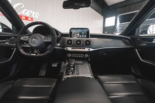 KIA Stinger 3.3 TGDi 370CV GT AWD
