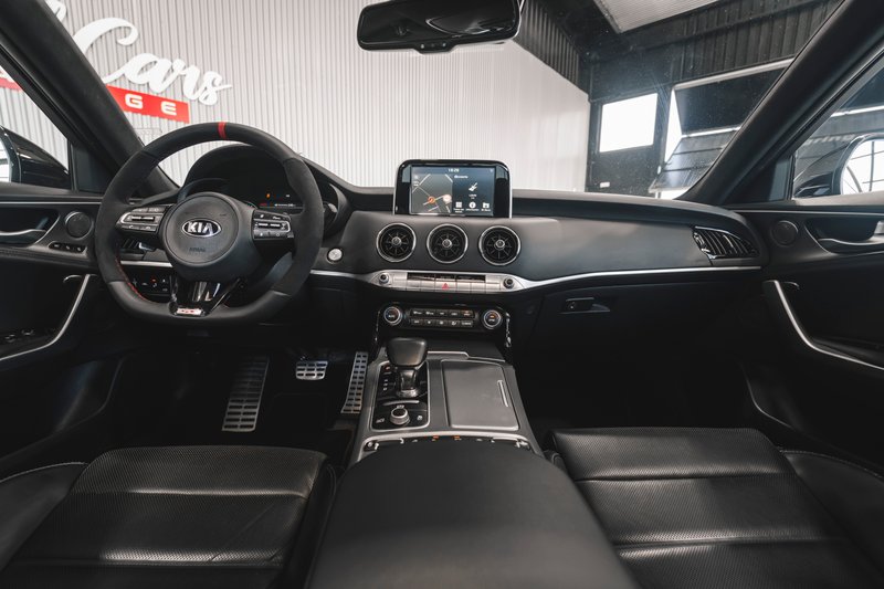 Kia Stinger 2017, foto 20