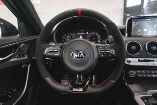 KIA Stinger 3.3 TGDi 370CV GT AWD