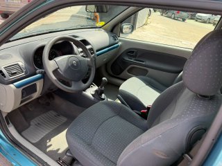 Renault Clio 2004