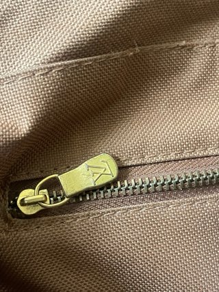 Bolso Louis Vuitton Monogram Marrón y Beige