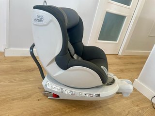 Silla coche Britax Römer giratoria con funda