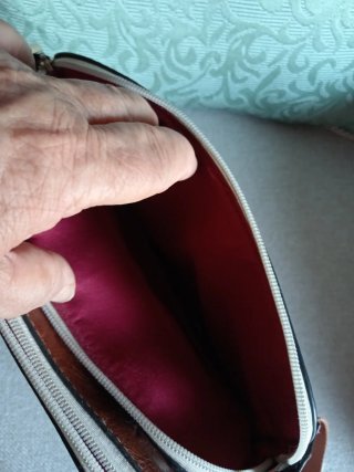 Borsa similpelle bianca floreale