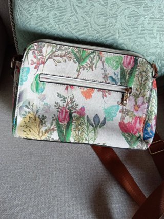 Borsa similpelle bianca floreale