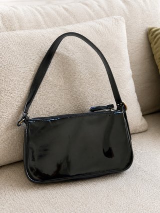 Bolso negro charol