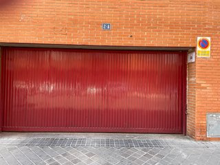 Alquiler plaza garaje, 80€. Zona carrascal.