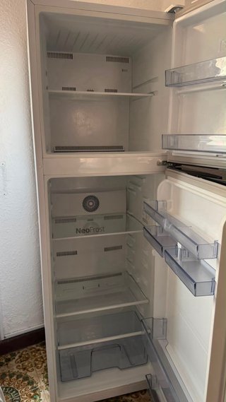 Nevera Beko Blanca