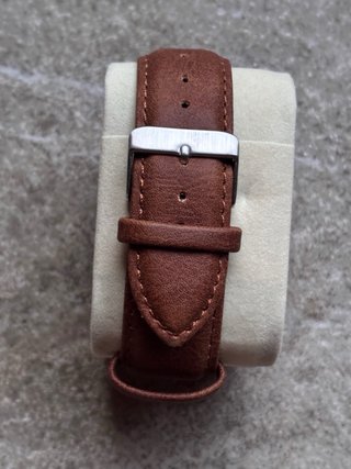 Orologio da uomo con cinturino in pelle marrone