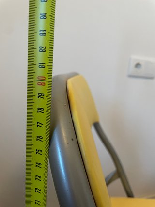 Mesa de escritorio y silla plegable
