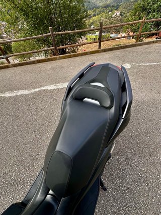Yamaha XMAX 300 Negra