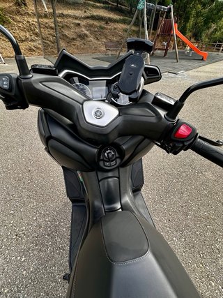 Yamaha XMAX 300 Negra