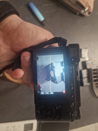 Panasonic GX80 + 5 batterie + obiettivo 12-32.