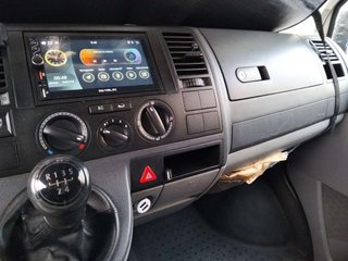 VOLKSWAGEN transporter