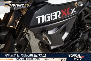 TRIUMPH TIGER 800 XCX * TOPCASE * CUPULA*