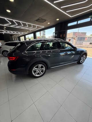 Audi A4 Allroad 2016