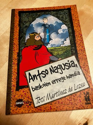 Lote de libros infantiles y juveniles. EU/EN/FR.