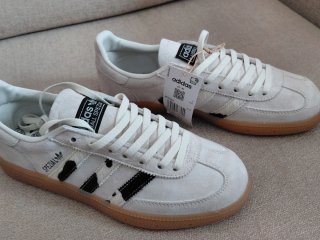 Zapatillas Adidas Spezial Crudo Talla 39 1/3
