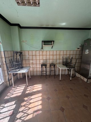 MUEBLES Y ELECTRODOMESTICOS BAR/CAFETERIA LIQUIDAC