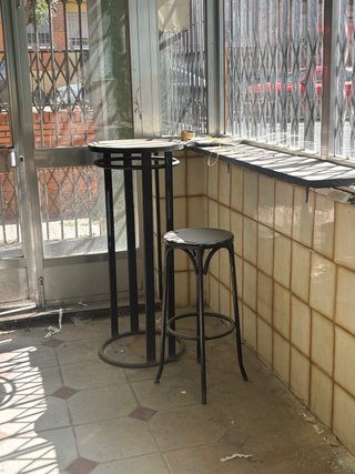 MUEBLES Y ELECTRODOMESTICOS BAR/CAFETERIA LIQUIDAC