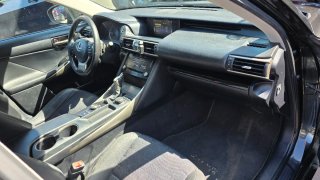 Lexus IS 2018