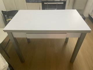 Mesa de cocina alargable