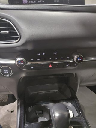 Mazda CX-30 2024
