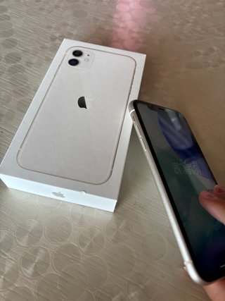 iPhone 11 Bianco Apple