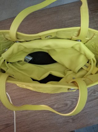 Bolso desigual amarillo