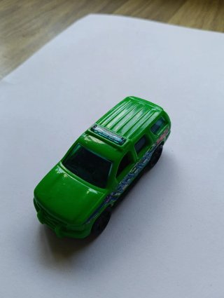 Lote coches Hot Wheels y otros