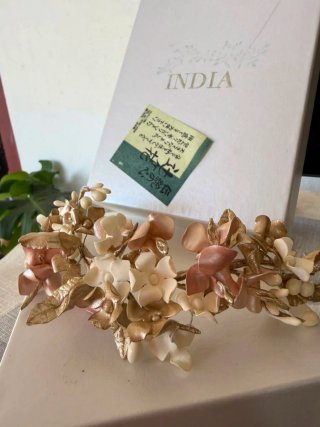 Tocado floral para novia