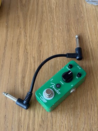 Fender Micro Comp Pedal Compresor Guitarra