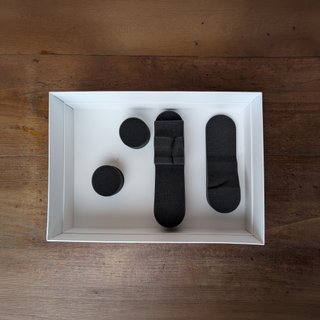 Caja Dyson Supersonic + Accessori