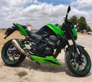 Kawasaki Z750 Naked Verde/Negra