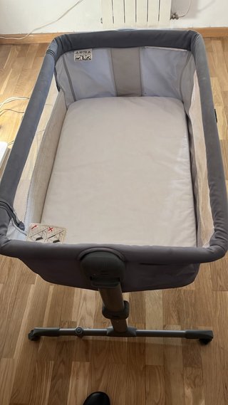 Minicuna colecho Chicco Next2Me Essential gris
