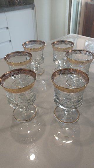 Servizio 6 bicchieri con bordo oro