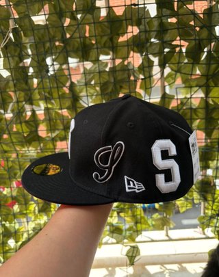 Gorra New Era x Supreme