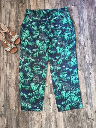 Pantalón estampado tropical  ♡ ZARA * Talla L