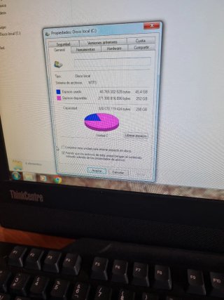 Ordenador sobremesa Lenovo ThinkCentre