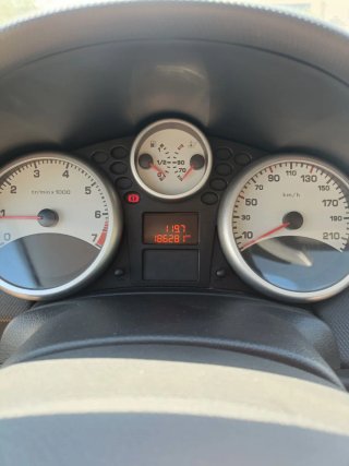 Peugeot 207 2009