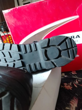 Zapatos seguridad Cofra T.50, a estrenar