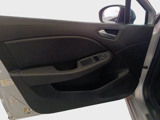 Renault Clio | Desde 196€ ¡ SIN ENTRADA !