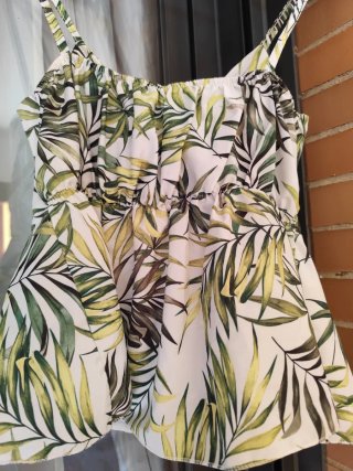 Camiseta tropical