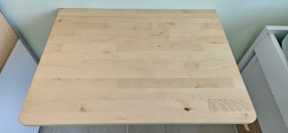 Escritorio plegable de madera. Dispongo de 2.