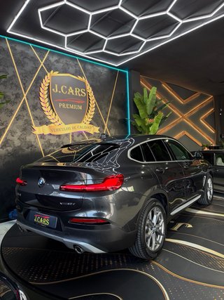 BMW X4 ( X-LINE )
