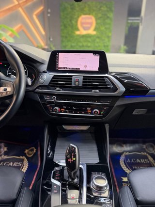 BMW X4 ( X-LINE )